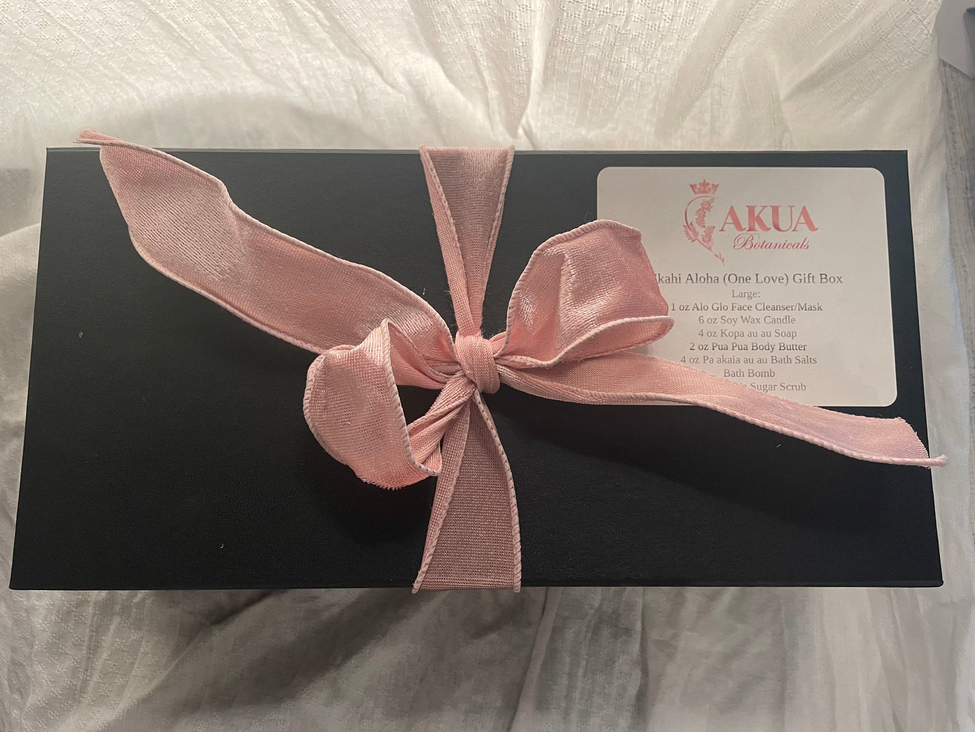 Ekahi Aloha (One Love) Gift Box Skincare Akua Botanicals 